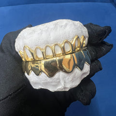 10KT Yellow Gold 8 Teeth Draping and 8 Teeth Plain Gold Grillz Set